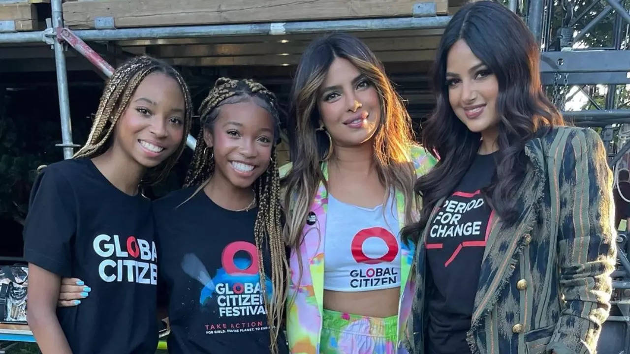 Harnaaz Sandhu poses with Priyanka Chopra at the Global Citizen Festival, thanks actress for her 'kindness'