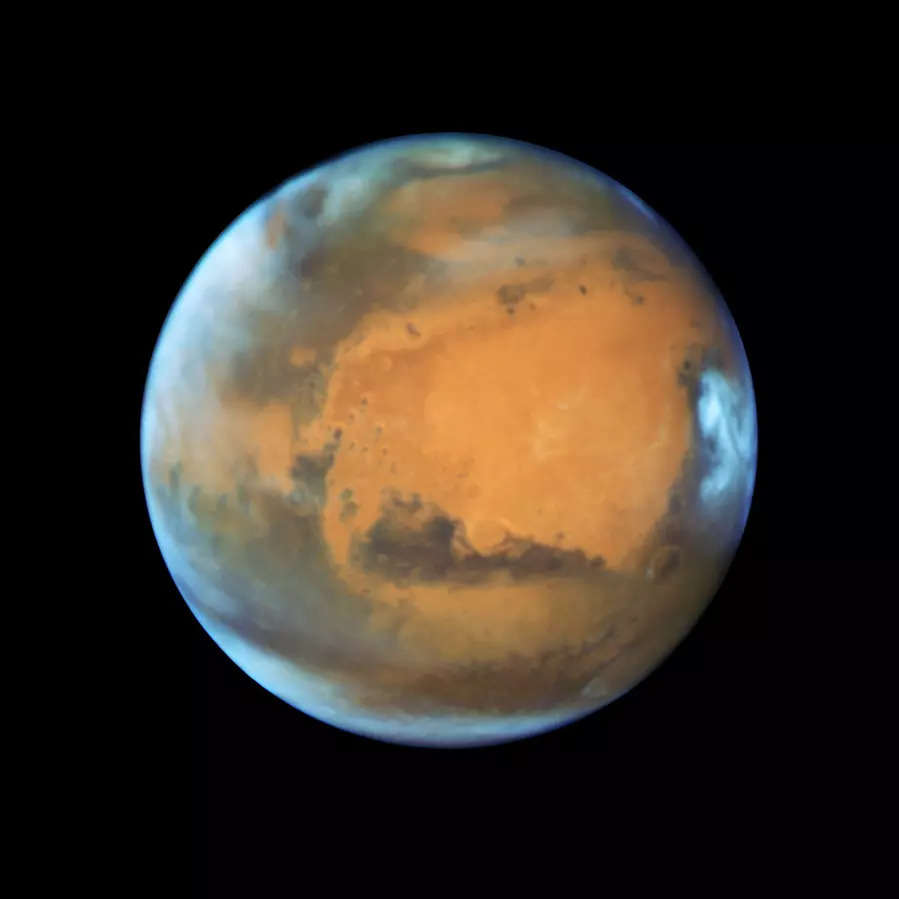 FILE PHOTO: The planet Mars taken by the NASA Hubble Space Telescope