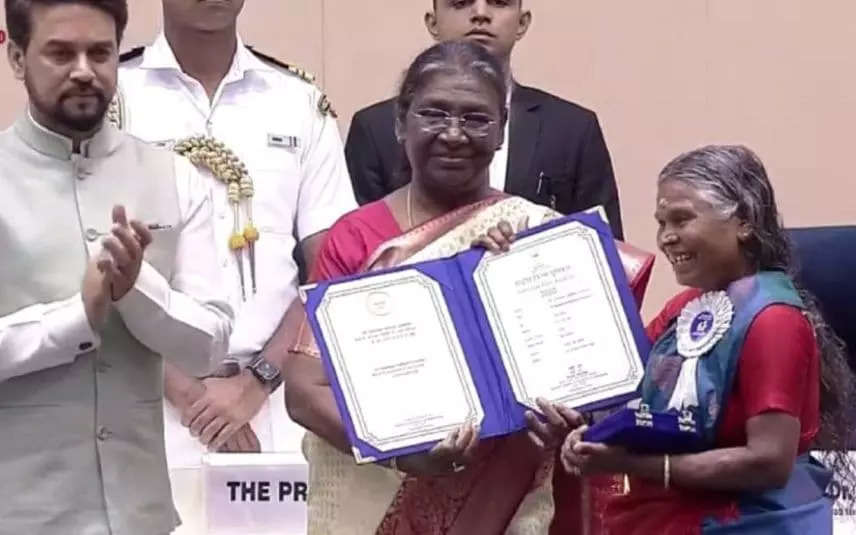 Nanjiyamma receives National award