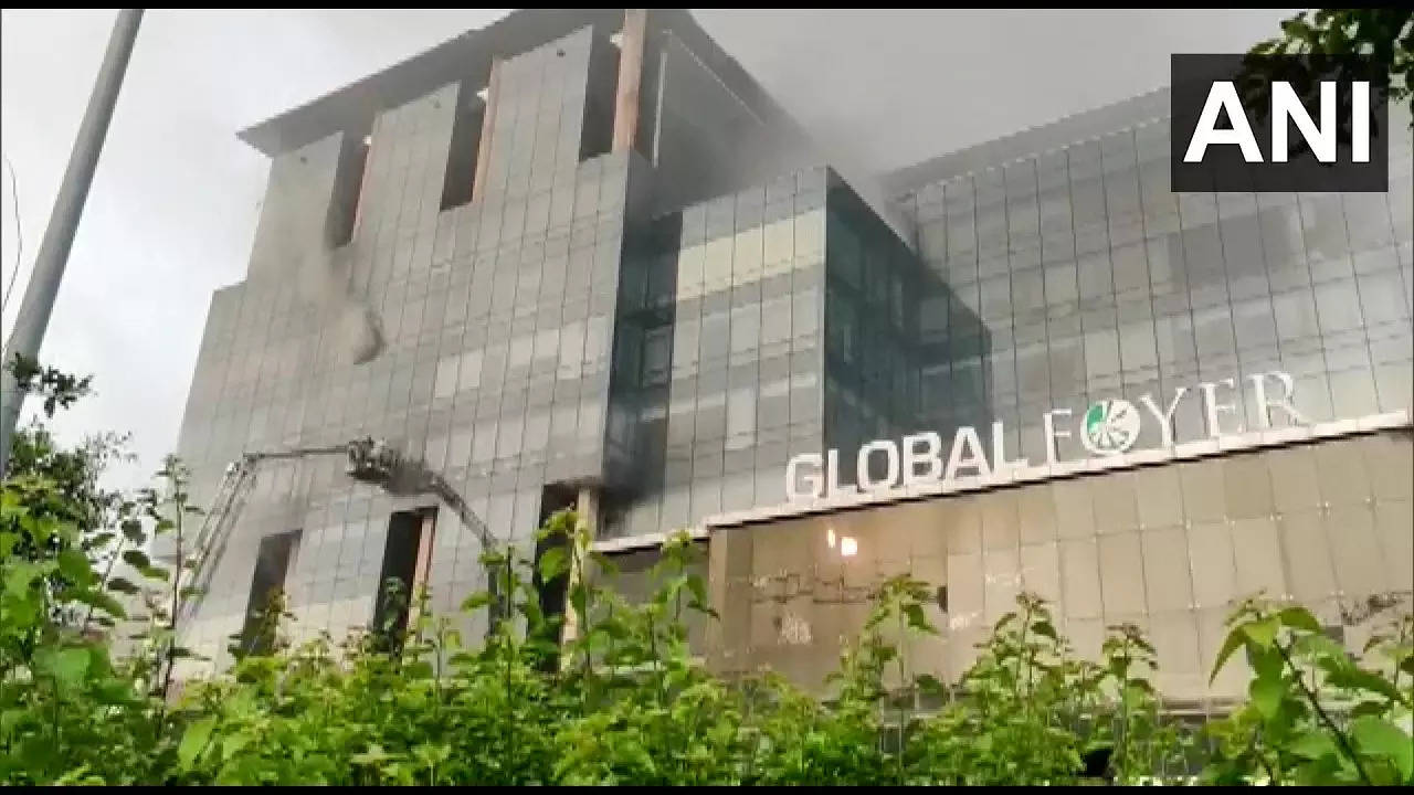​Fire breaks out at Global Foyer mall​ in Gurugram