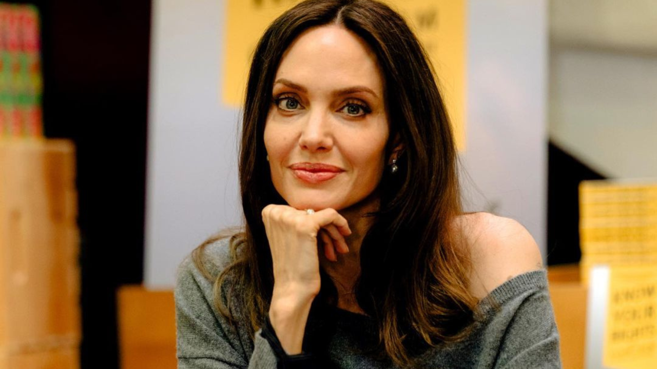 Angelian Jolie alleges Brad Pitt choked one of their kids