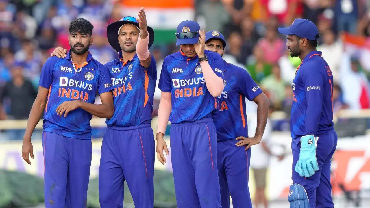 Hindistan'ın SA'ya karşı 3. ODI için XI oynayacağını ve ev sahiplerinin kazanan kombinasyonlarını değiştireceğini tahmin edin