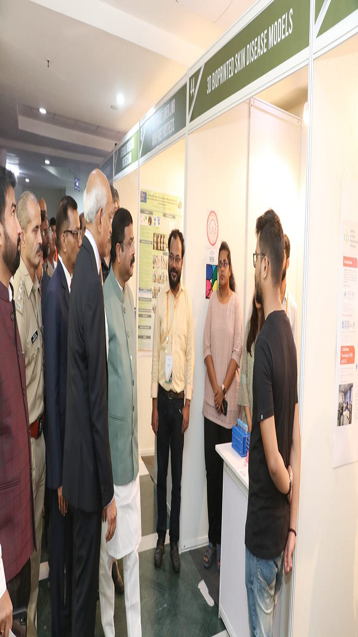 IITs Showcase Different Projects