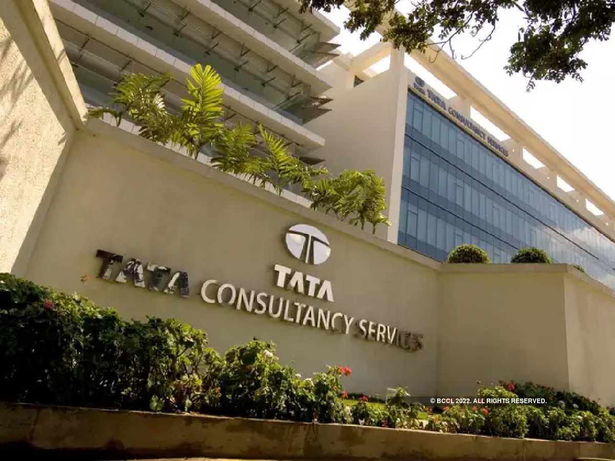 Moonlighting: TCS COO says action against employees can ruin career; need  to show some empathy