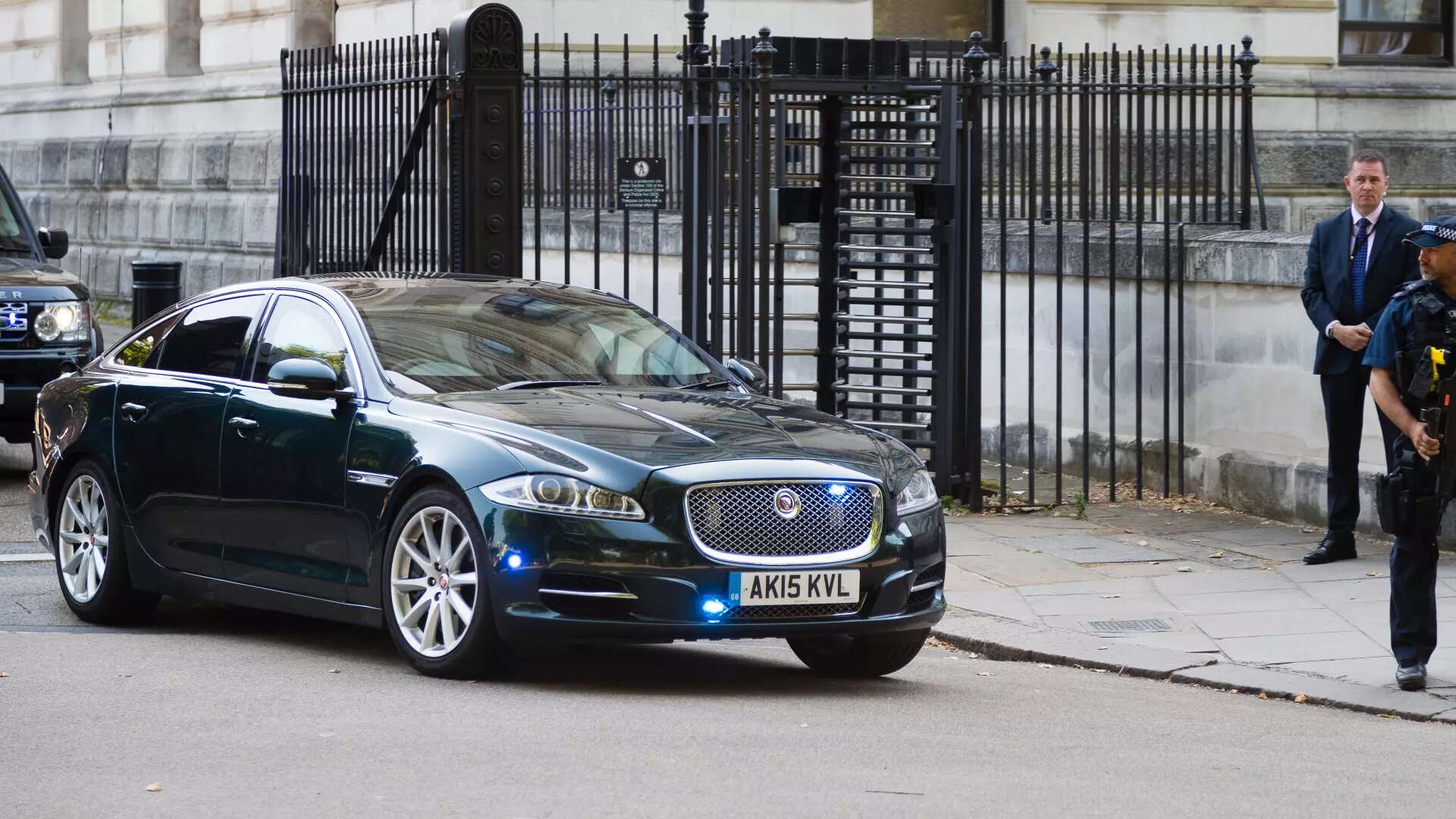 Car collection of Rishi Saunak, UK's first prime minister with India ...