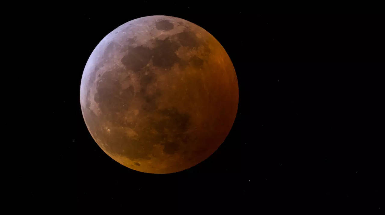 Kolkata to witness total lunar eclipse on November 8 check timing