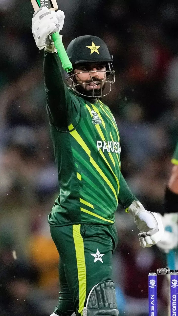 5 Shadab Khan