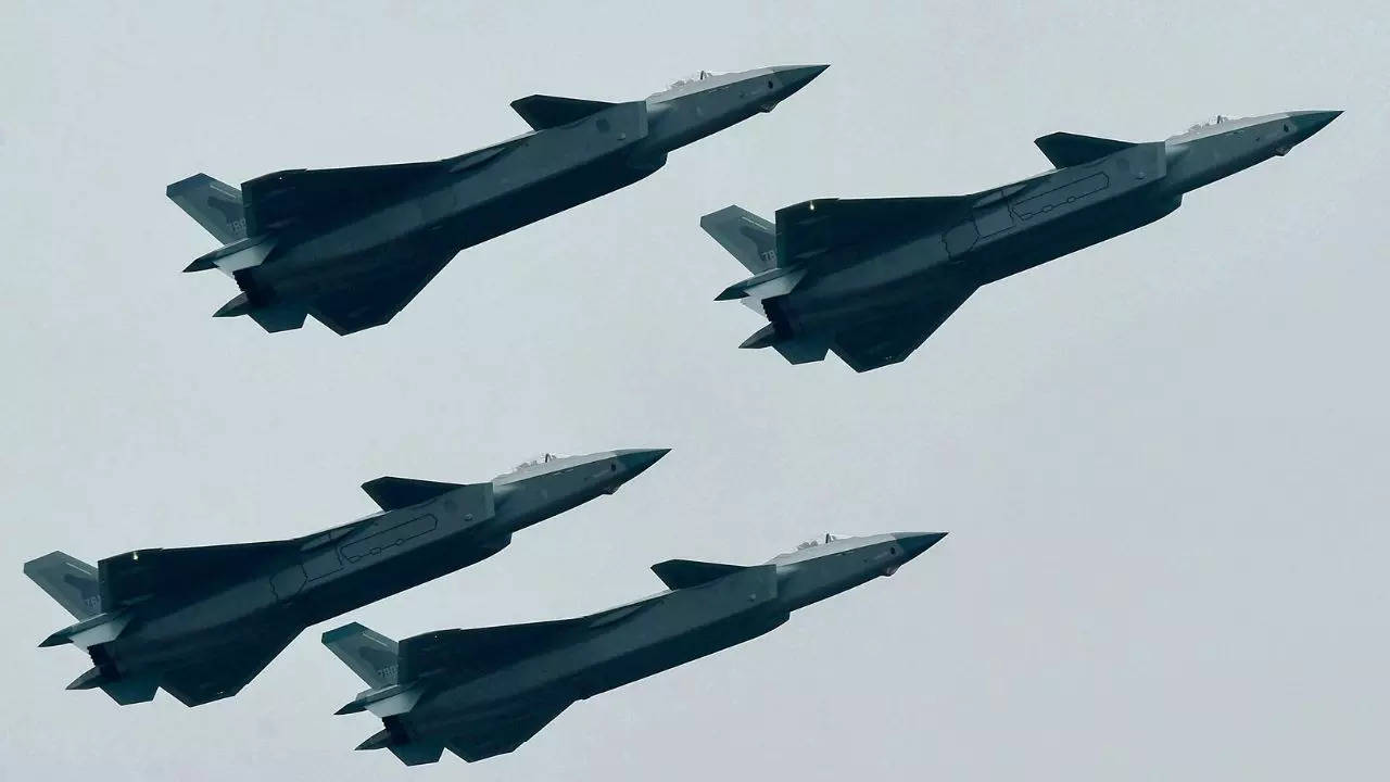 China Latest Fighter Jet