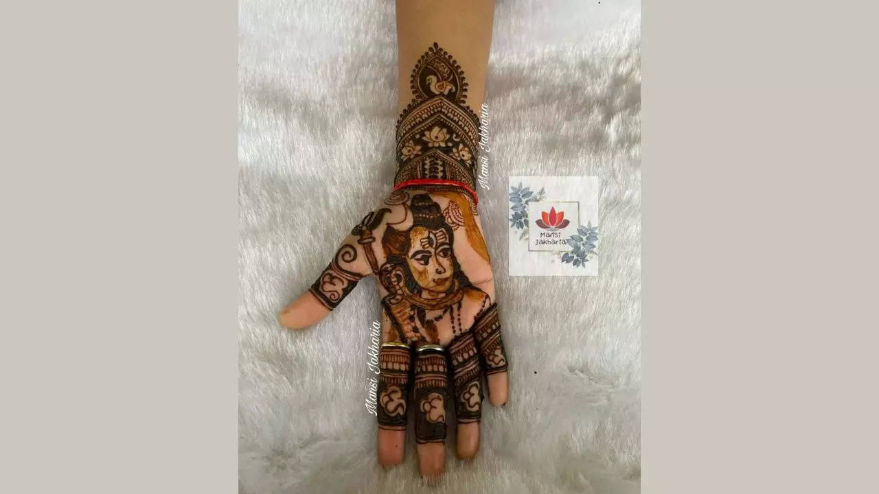 Aakriti Mehndi Creations - #mahashivratri #shiva #special #shiv #shankar  #bholenath #shivratri #shiv #parvati #vivah #shivparvati #love #shivsati  #2023 #aakritimehndiclasses #2k23 shiva | Facebook