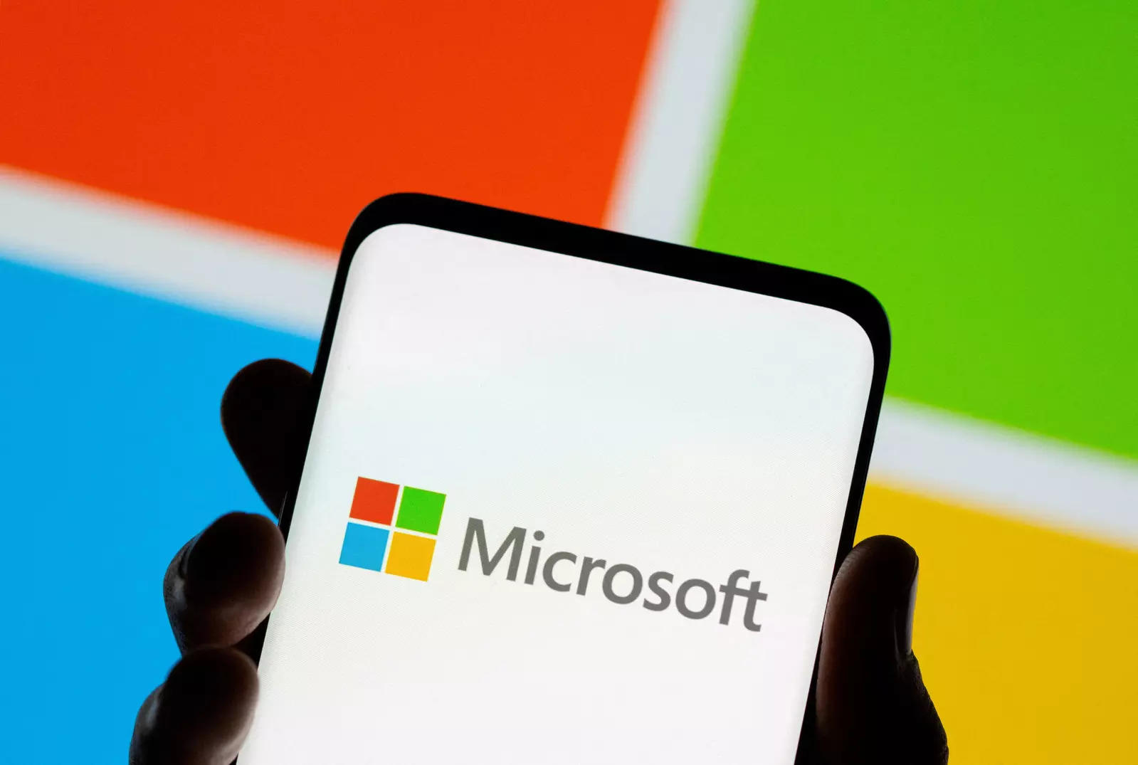 Microsoft collaborates with Startup Incubation and Innovation Centre, IIT Kanpur to assist startups