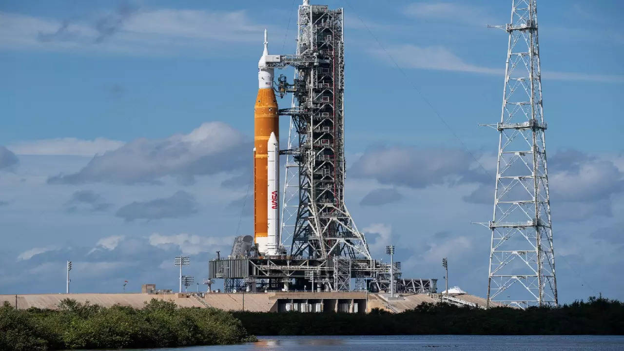 NASA Artemis 1 Moon Rocket Launched Today, Students Can Watch Here On ...