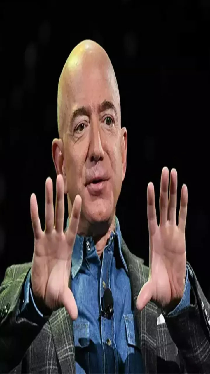 Jeff Bezos warns of recession