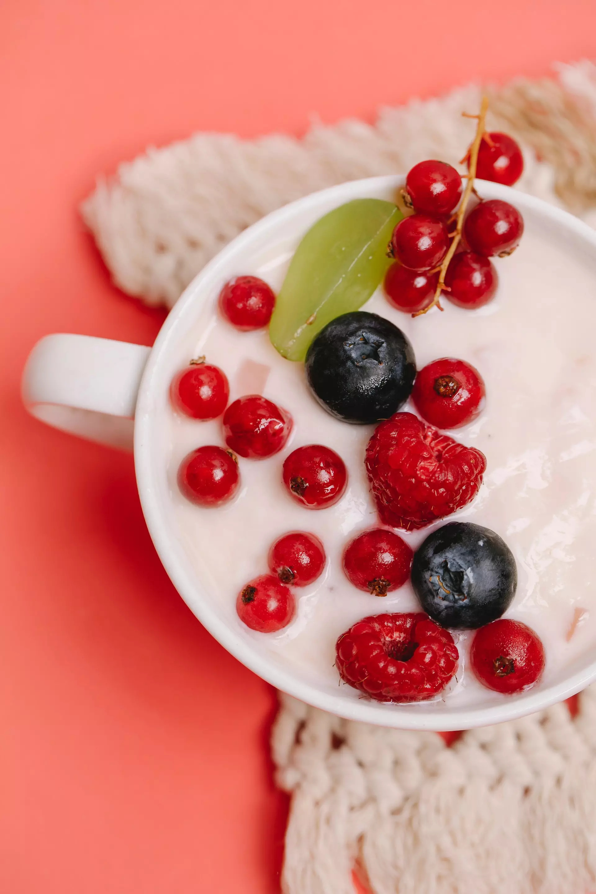 Greek yogurt with berries