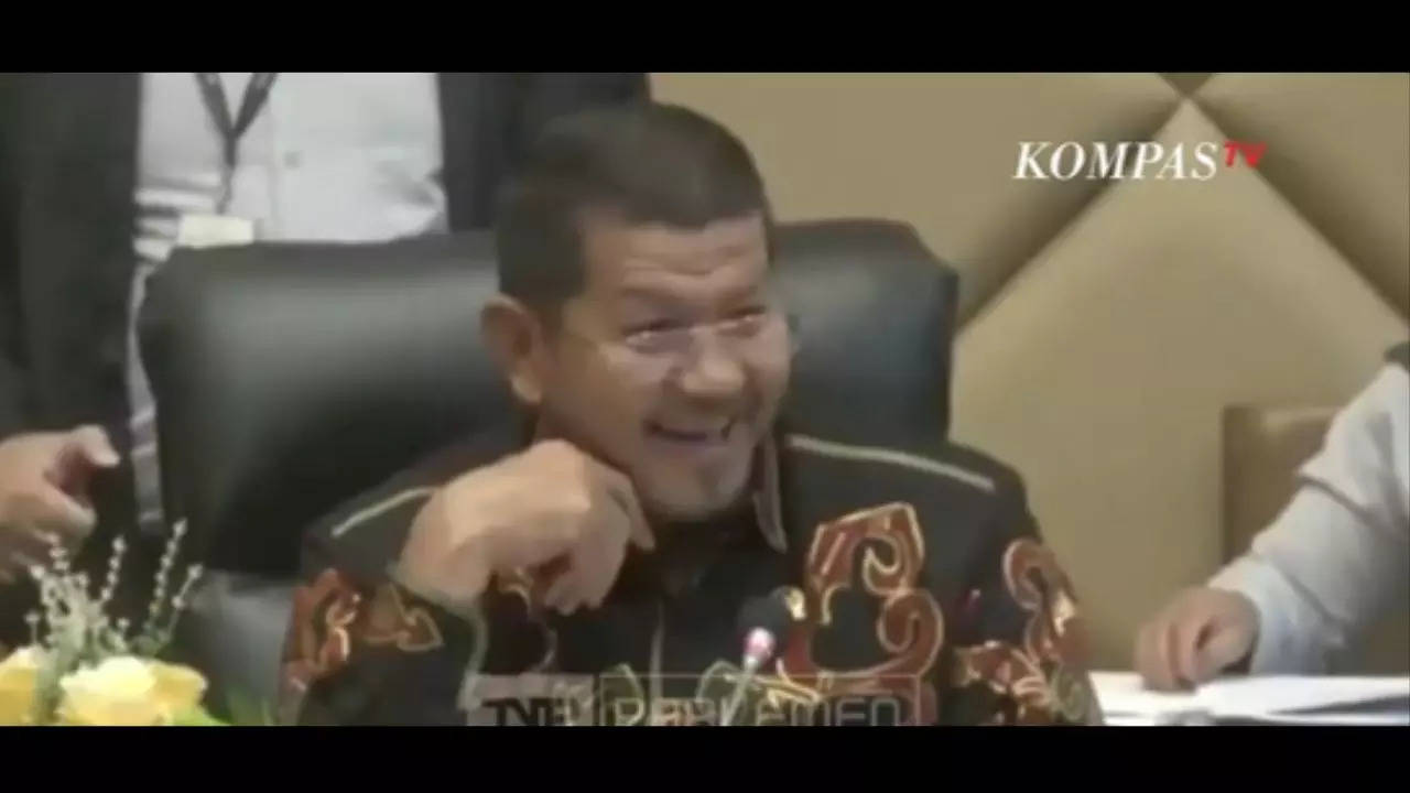 A viral video showed an Indonesian official laughing the moment the earthquake struck the nation