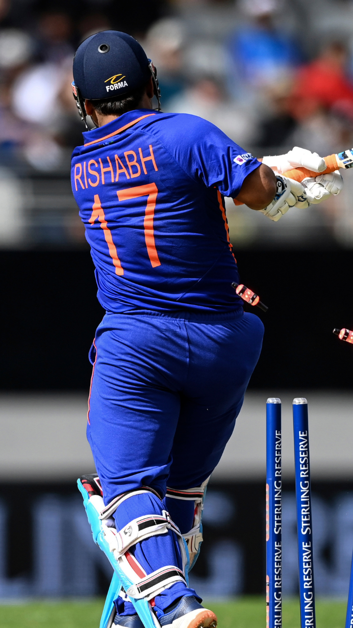 4 Rishabh Pant