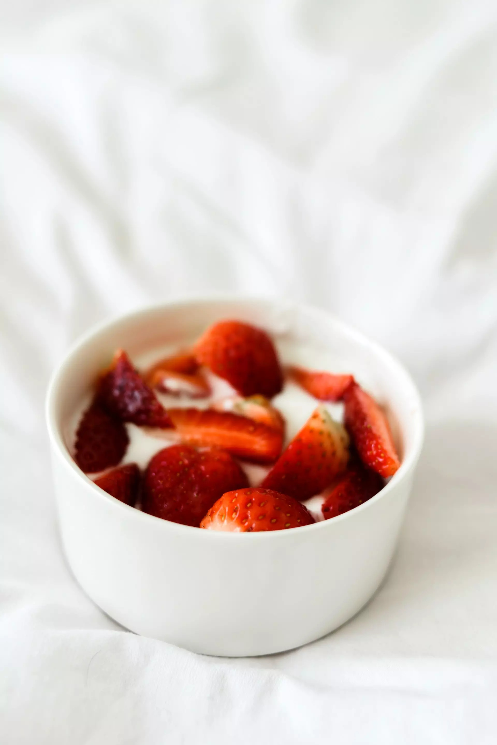 Greek yogurt with fruits and honey