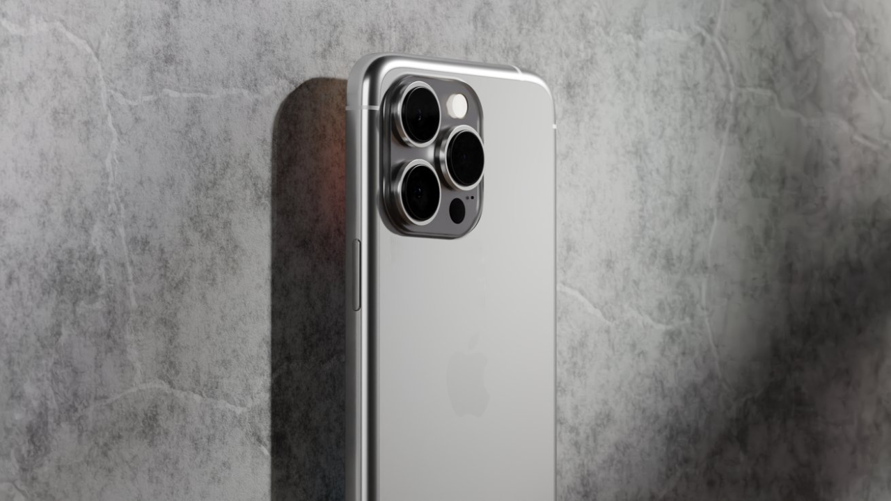 iPhone 15 Ultra renders
