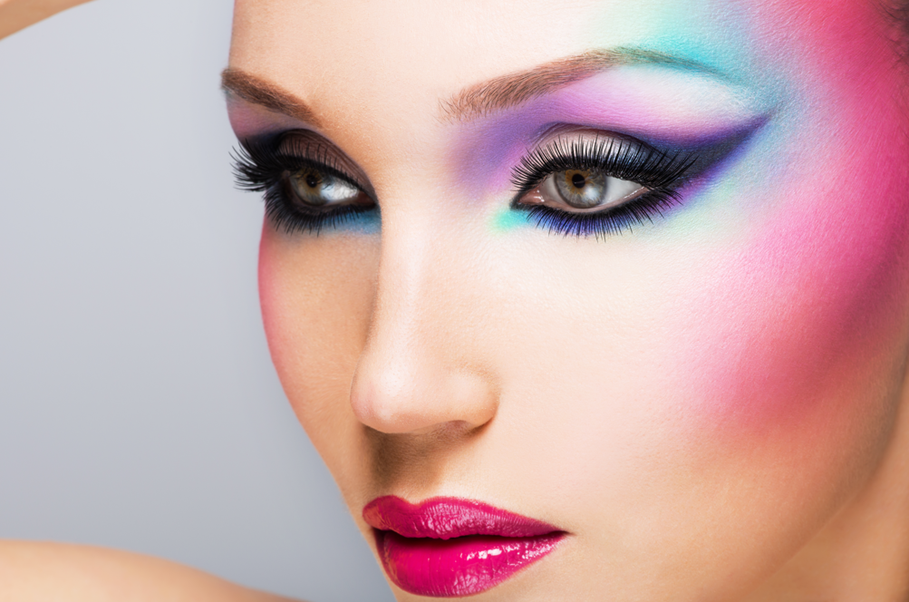 Eye Makeup| Nail your eye makeup with these 2 hacks! | Lifestyle News ...