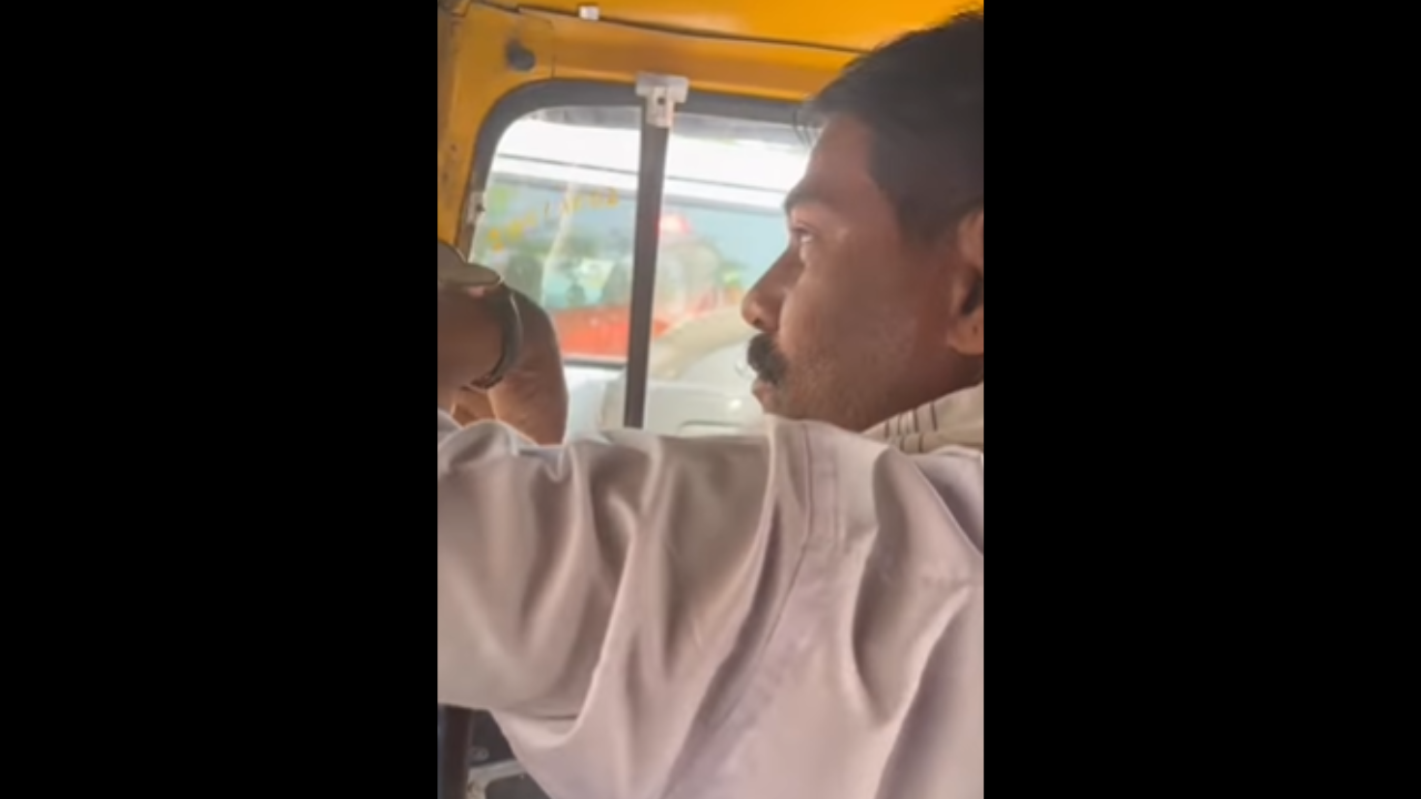 Mumbai man's conversation with auto driver while stuck in traffic