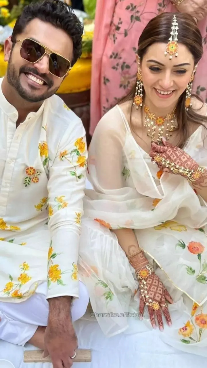 Hansika-Sohael haldi ceremony