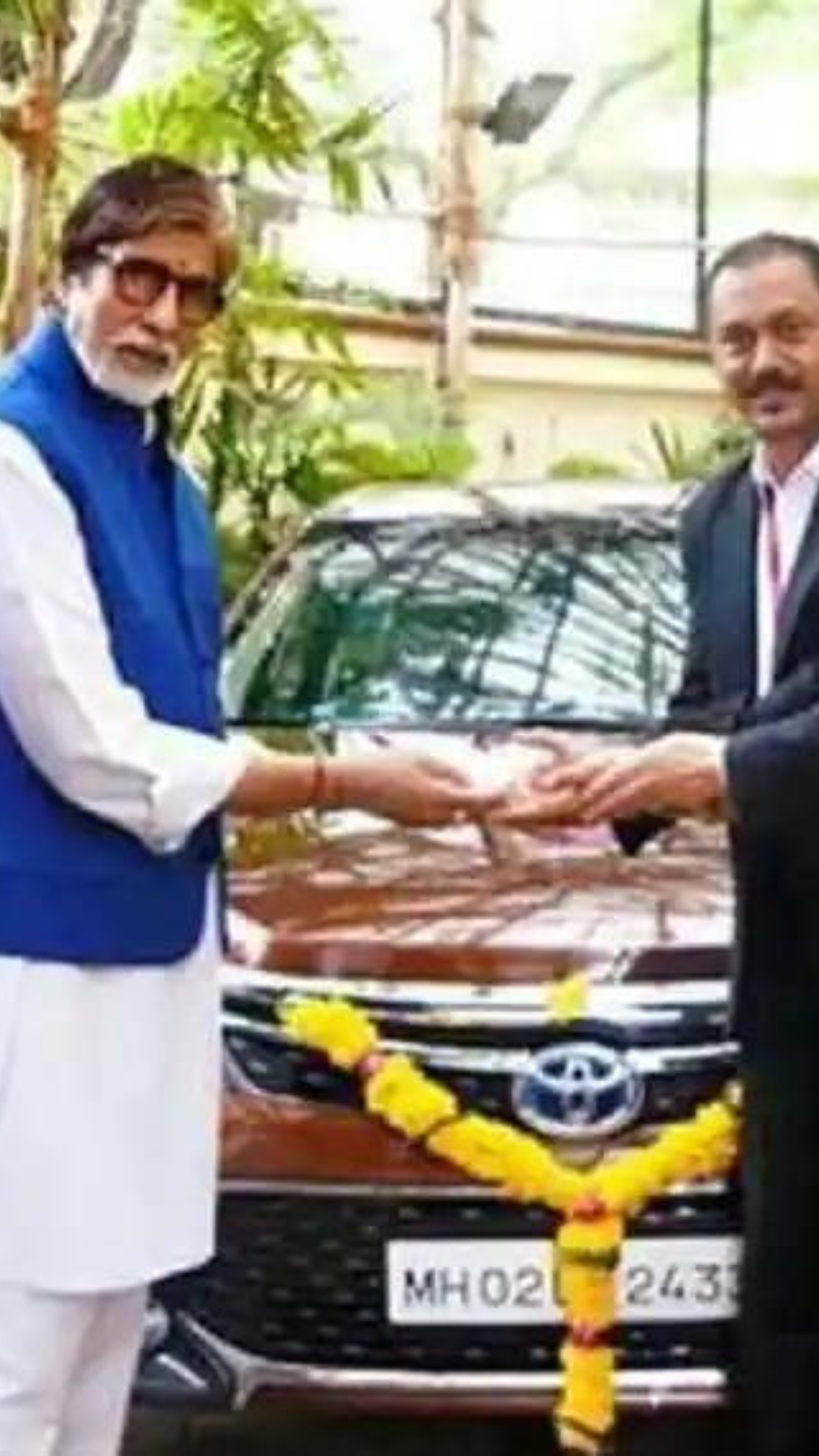 Amitabh Bachchan and his hybrid Camry