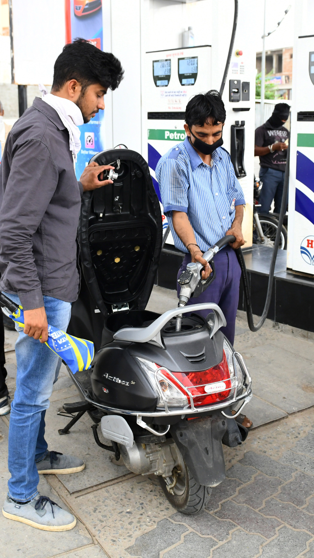 Latest fuel prices across India December 8th 2022