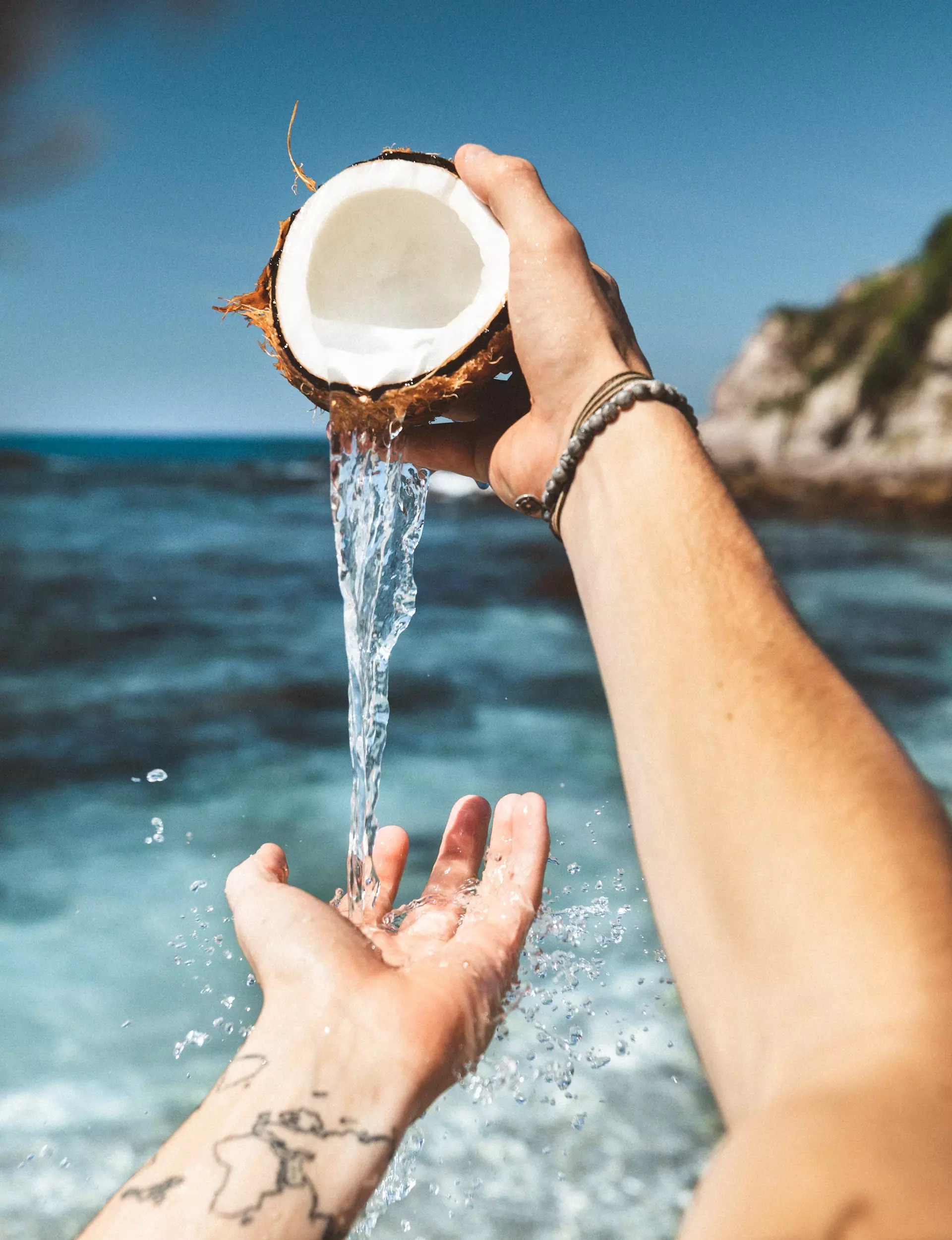 Benefits of coconut oil for skin and hair