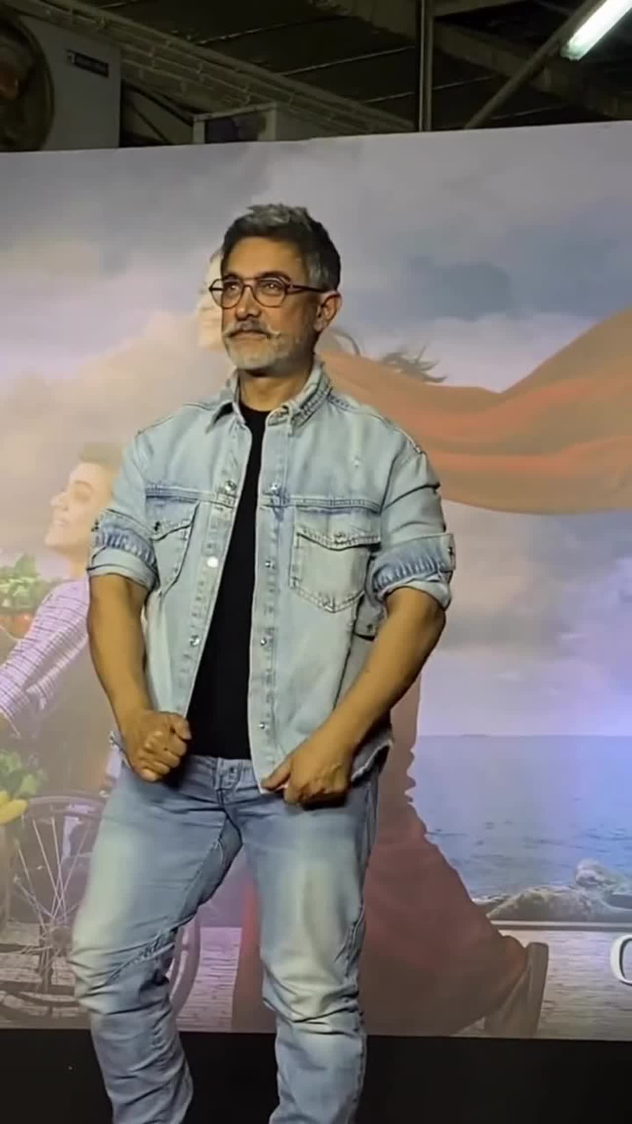 Aamir Khan performs kalash puja with ex-wife Kiran Rao