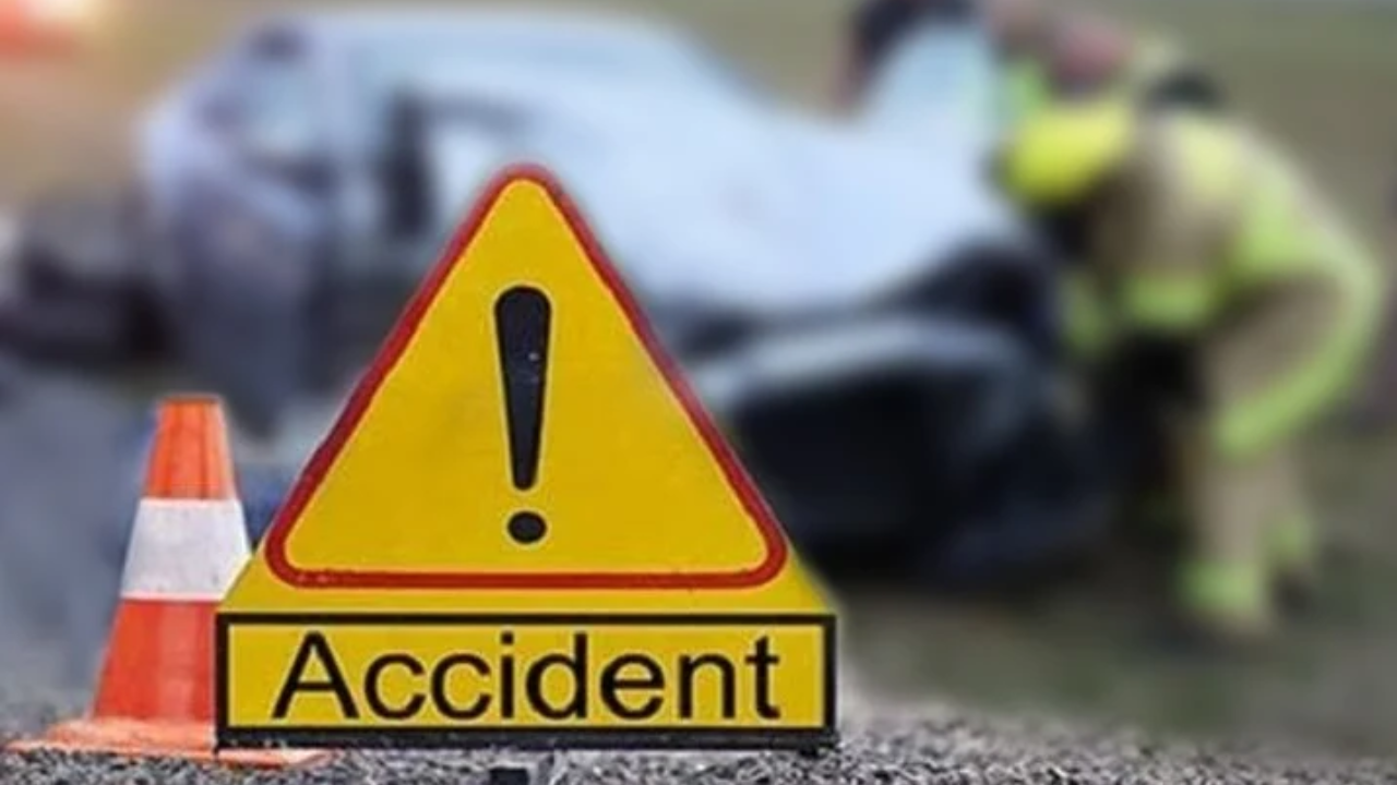 5-students-killed-4-injured-in-road-accident-in-maharashtra-s-nashik