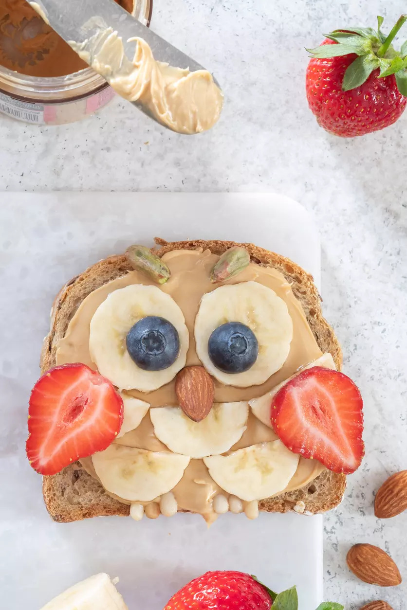 Banana peanut butter toast