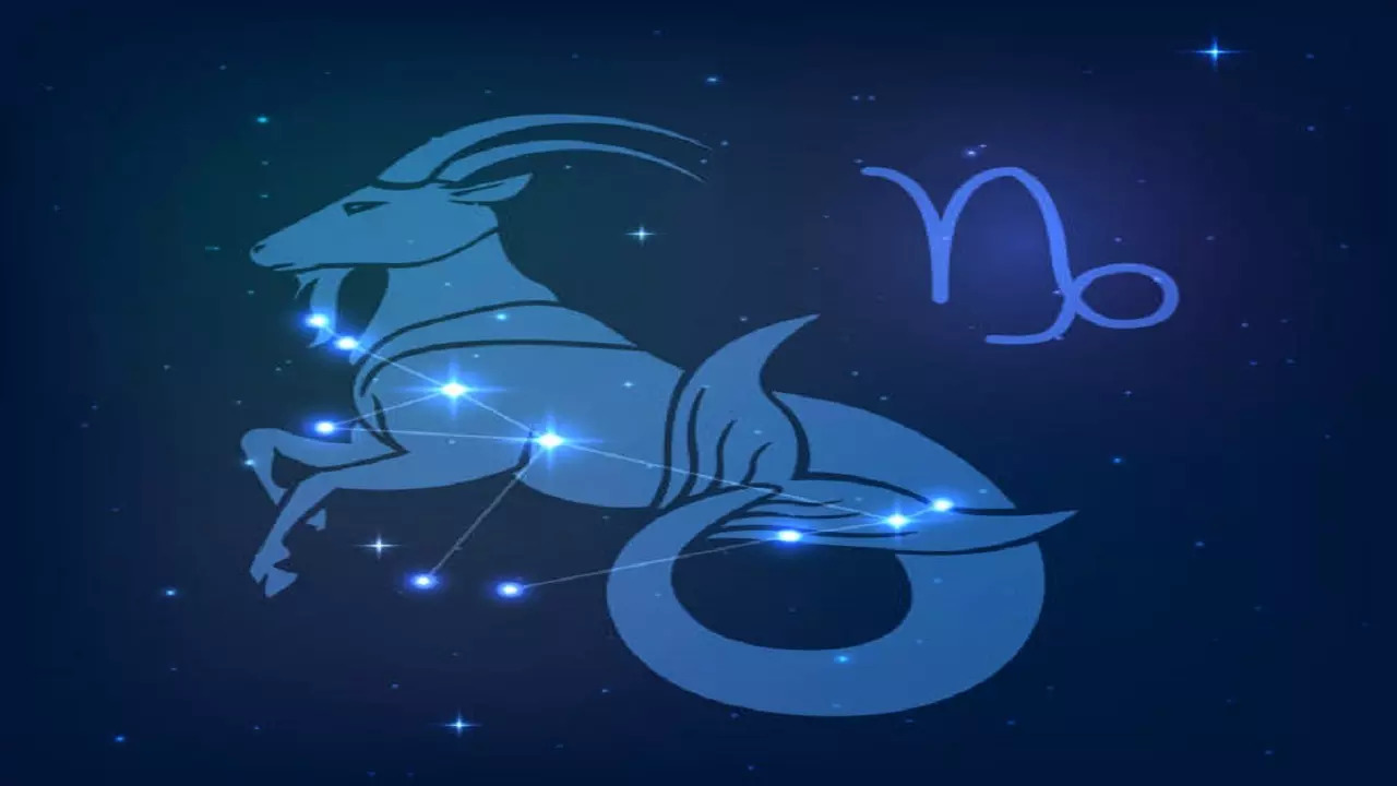 Astrological Predictions for Capricorn Today December 10 2022