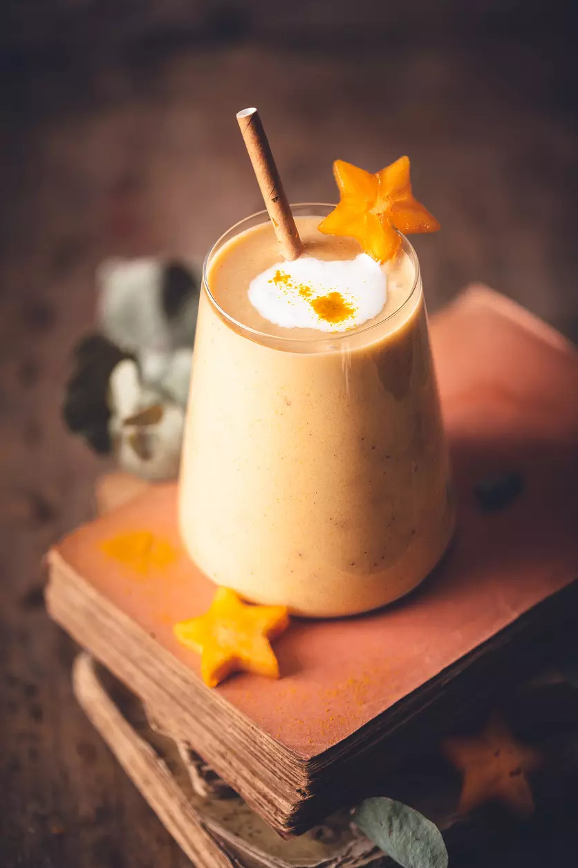 Roasted gram flour or sattu shake