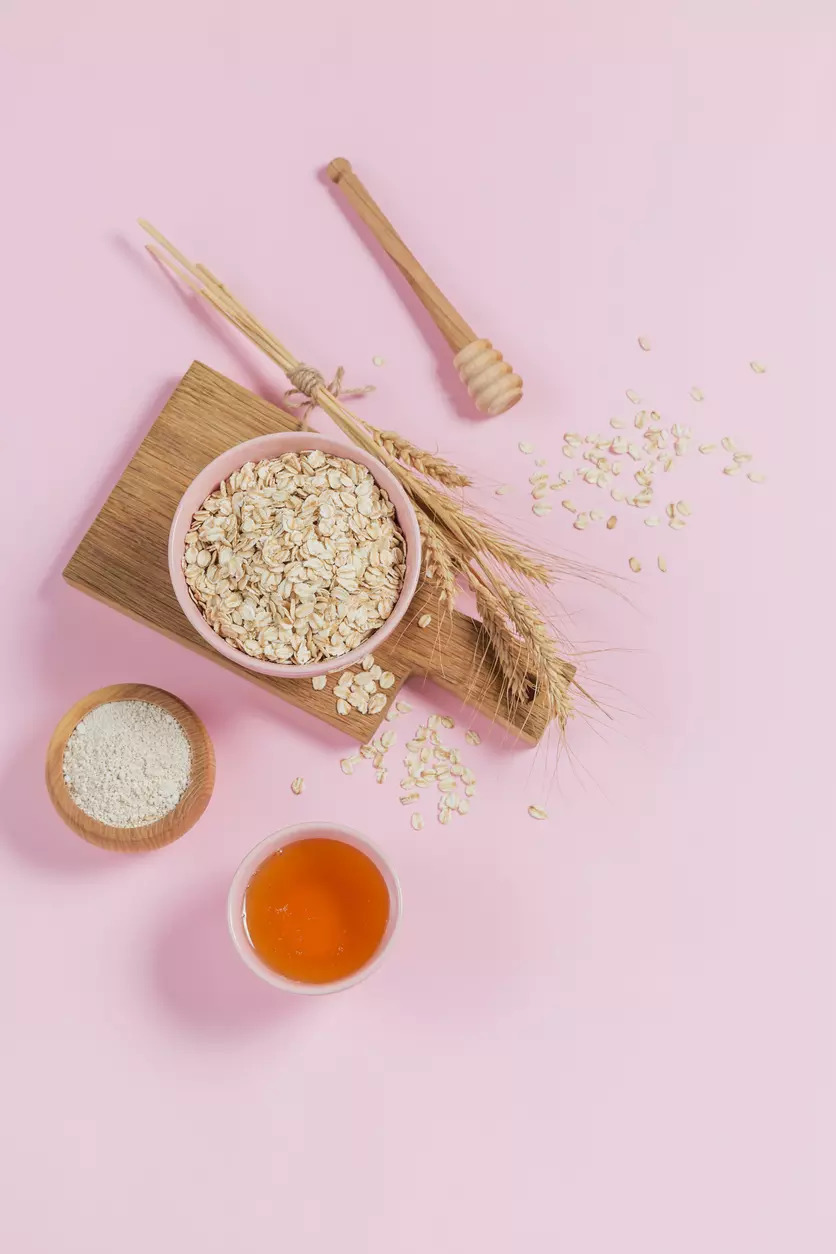 Oatmeal honey mask