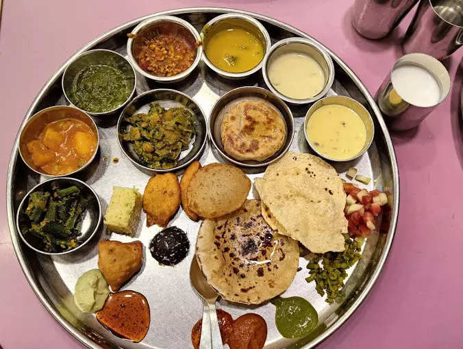 Here are 8 eateries in Mumbai with the best thalis and why you should visit  at least once - with images