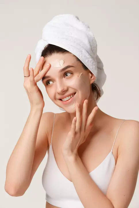 Daily skincare routine you MUST start following after 25 to avoid wrinkles fine lines