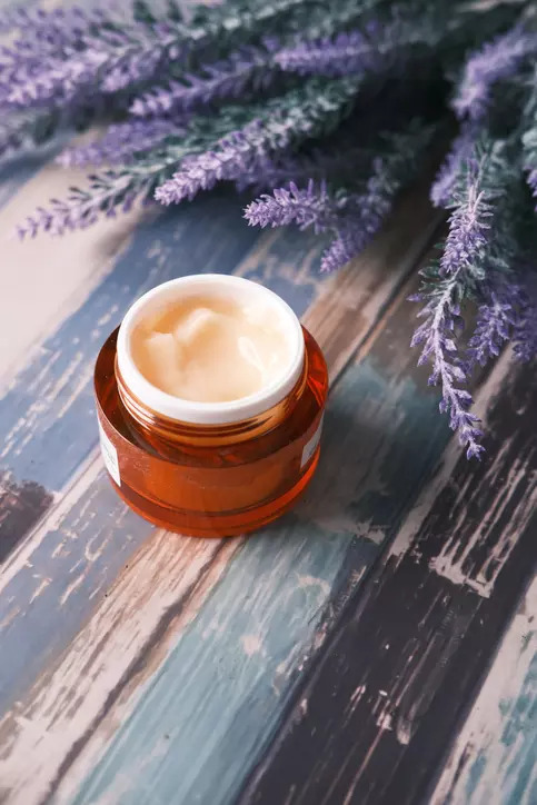 Homemade face moisturizer to use in winter