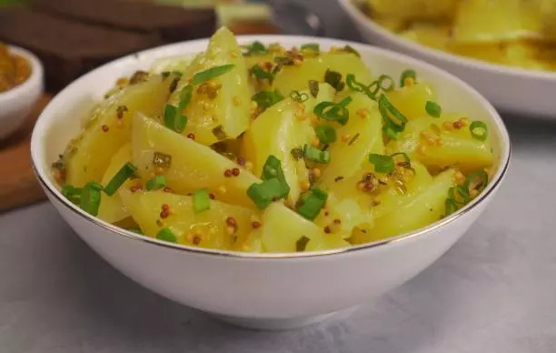 Potatoes in vinegar