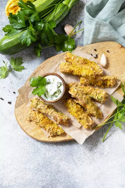 Baked zucchini fries