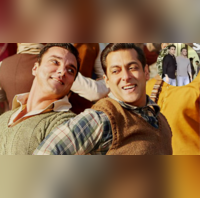Is Sohail Khan 'DRUNK' in viral video from brother Salman Khan's birthday bash? Netizens go 'Bhai full talli'
