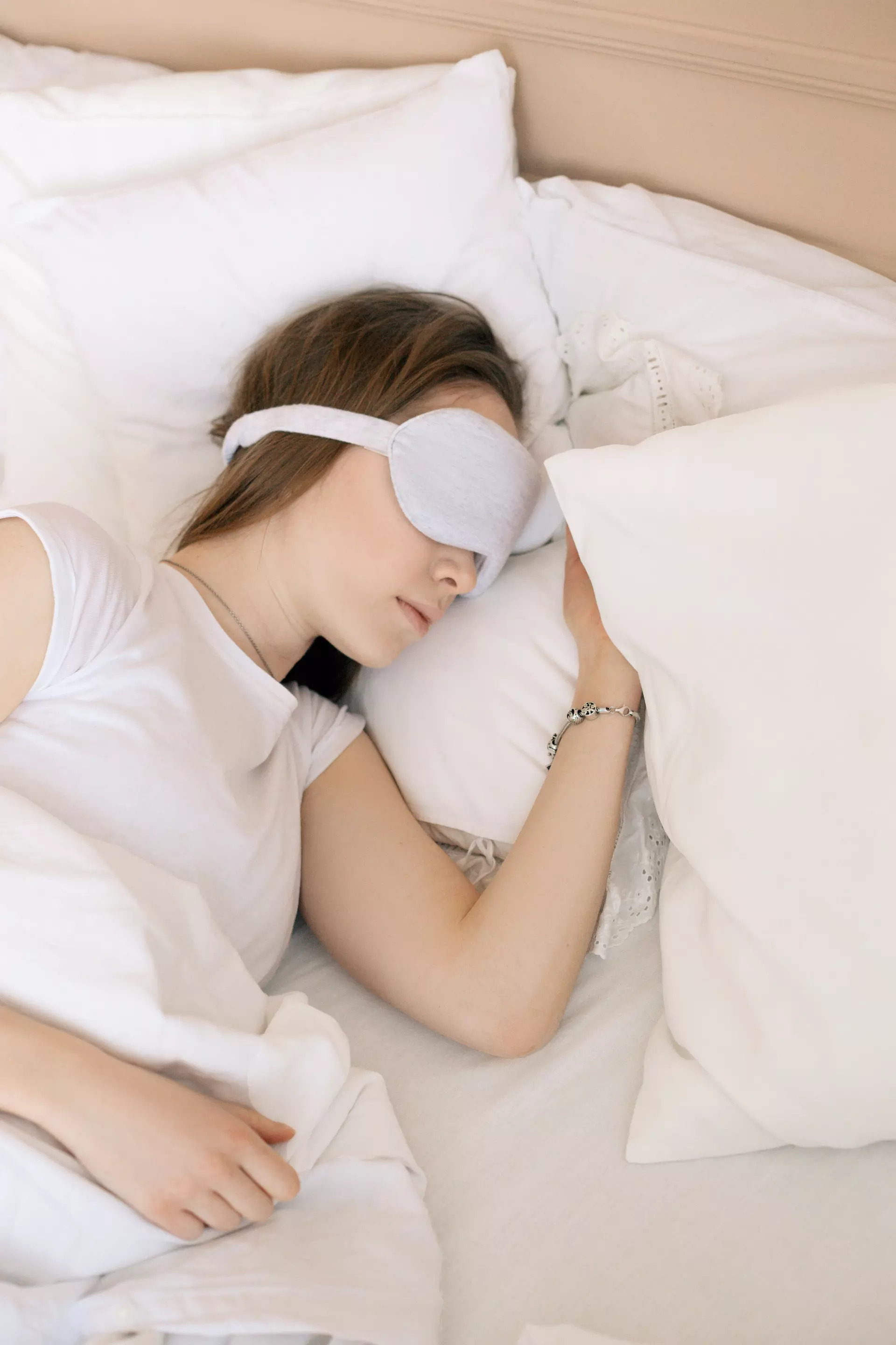 Sleep to restore circadian rhythm