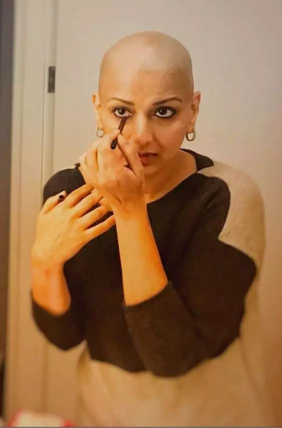 Happy birthday Sonali Bendre A health icon who defeated metastatic cancer  know the symptoms