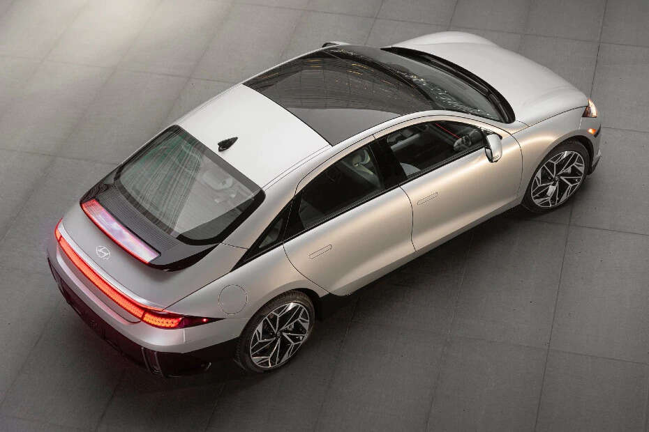 Hyundai Ioniq 6 huet e méi streamlined Design mat engem Coupe-ähnlechen Heck