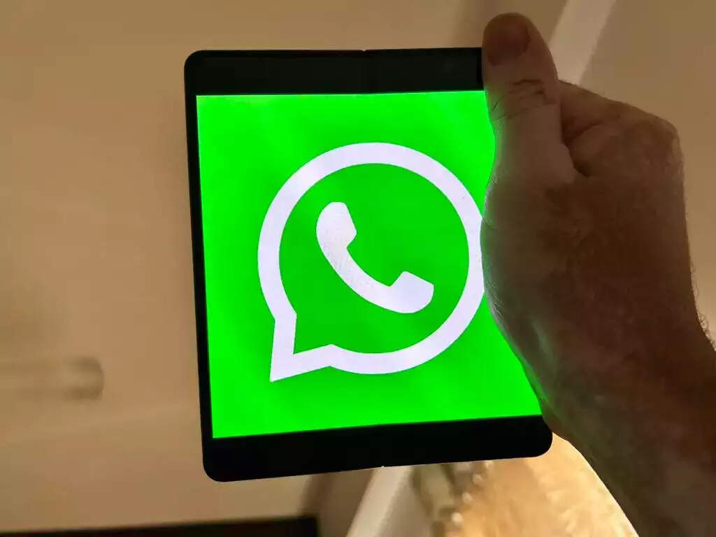 WhatsApp Pro Tip Message Anyone Without Adding Them To Your Contact List whatsapp-pro-tip-message-anyone-without-adding-them-to-your-contact-list