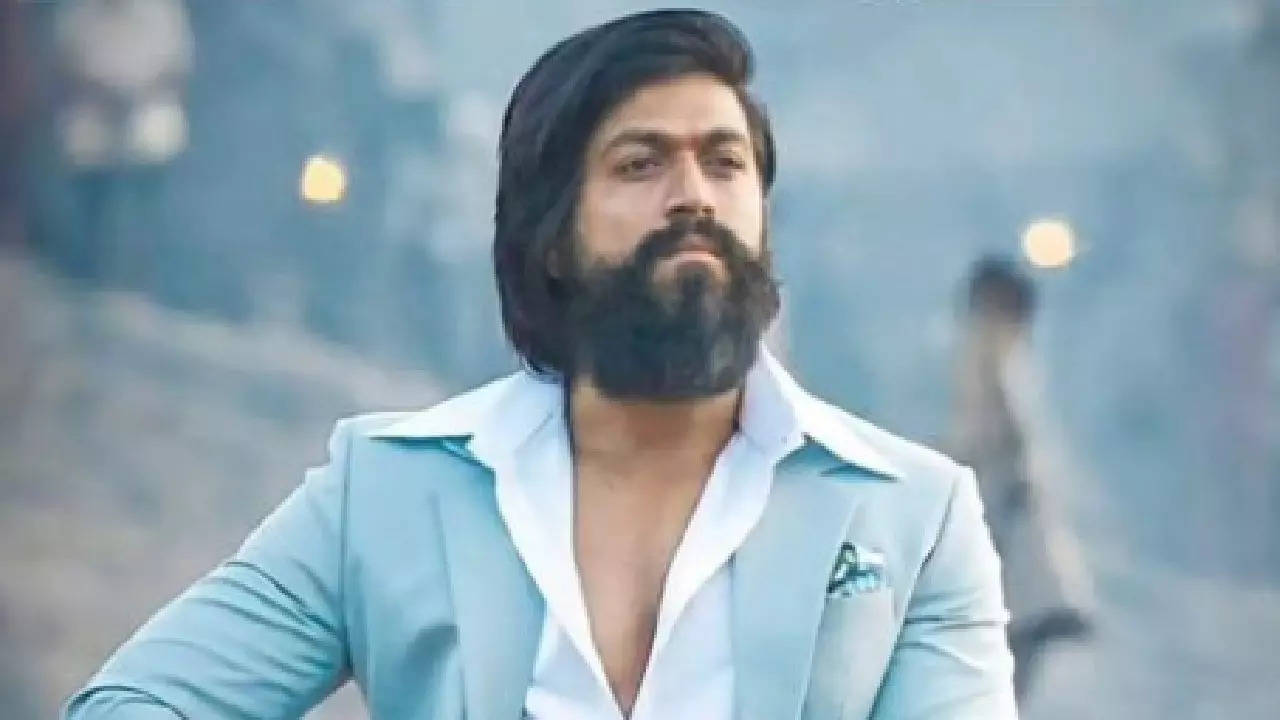 KGF Chapter 3 BIG update: Yash film to go on floors by 2025 ...