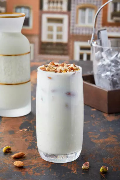 Find out how Make makhana smoothie for breakfast for sure-shot weight loss