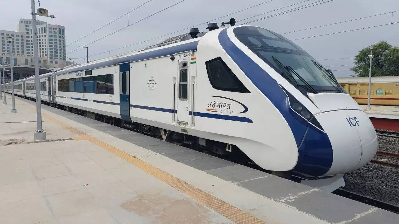 जल्द ही टाटानगर होकर हावड़ा-राउरकेला तक चलेगी वंदे भारत ट्रेन -Vande Bharat train will soon run till Howrah-Rourkela via Tatanagar