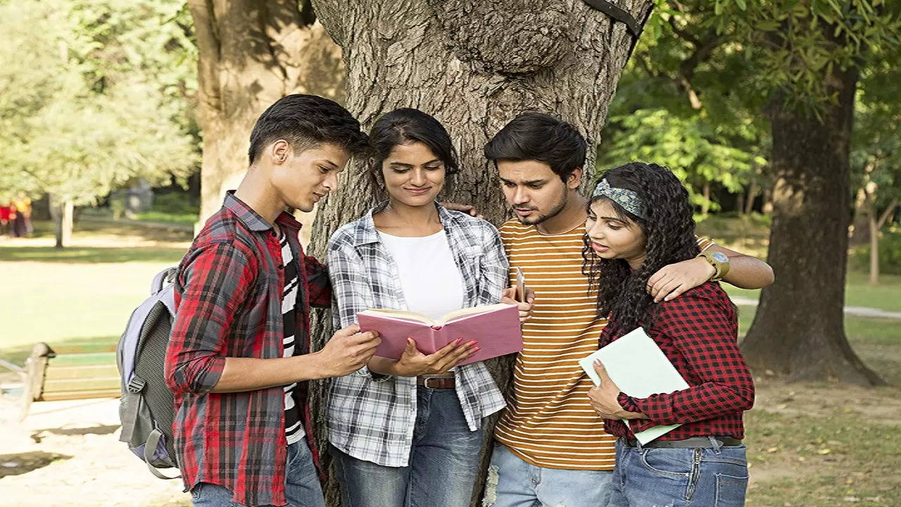 JEE Main 2023 eligibility criteria of 75% relaxed by Education Ministry, check revised notice