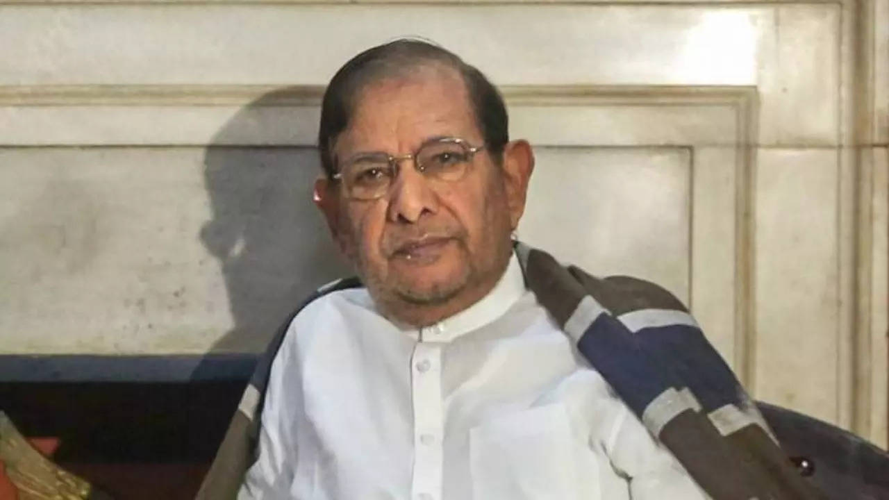 sharad yadav pti