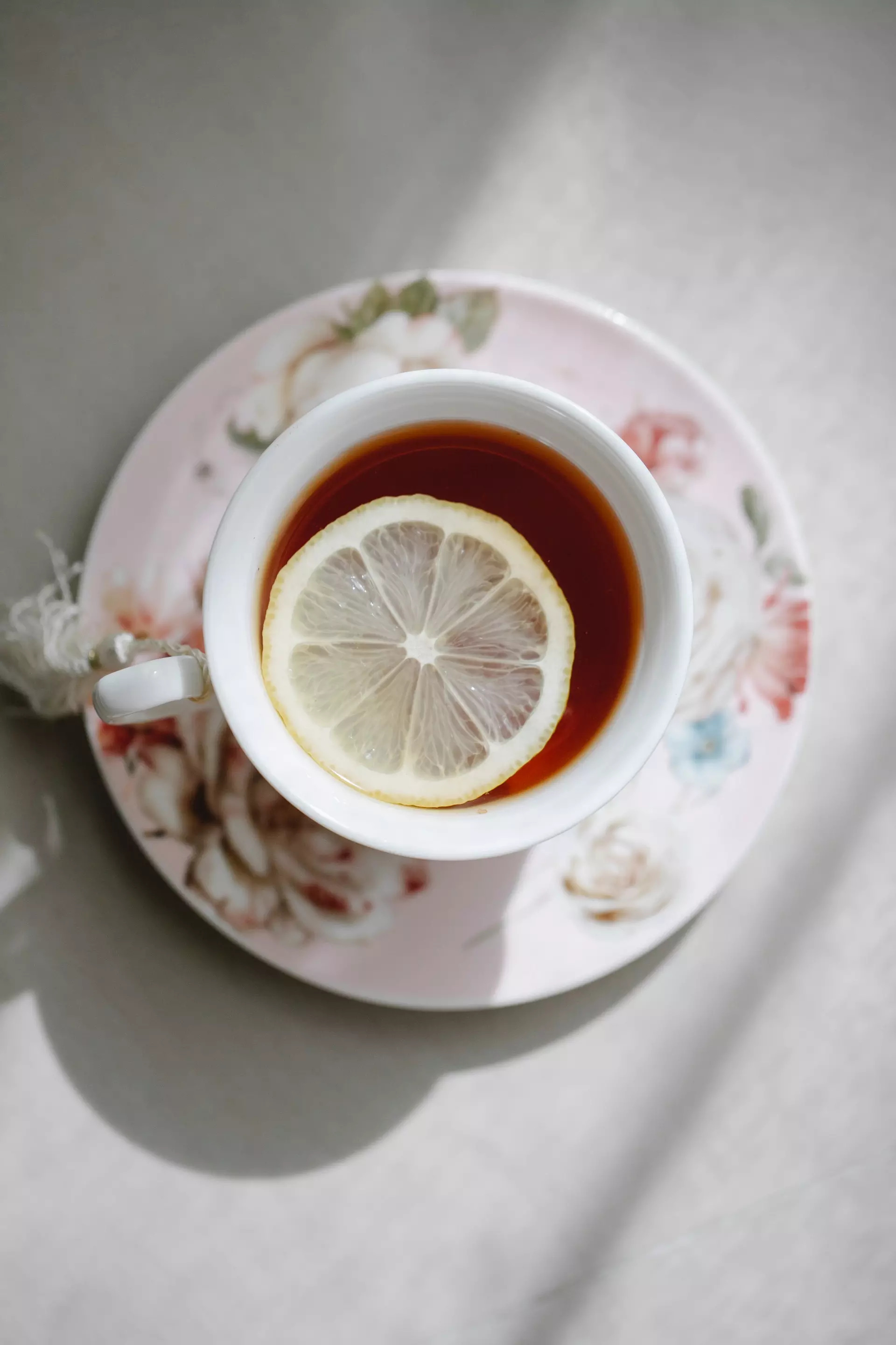 Lemon and pepper tea