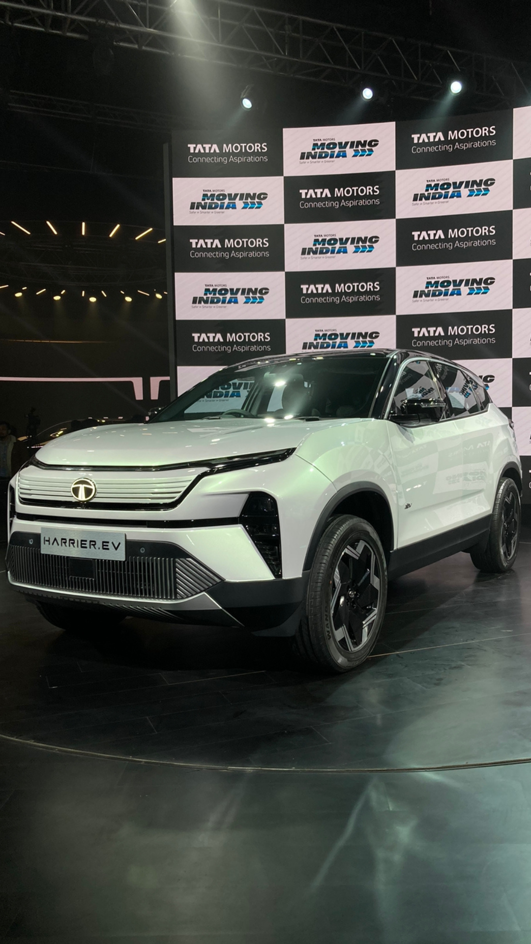 Tata Harrier EV concept